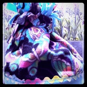 Women’s fleece hat